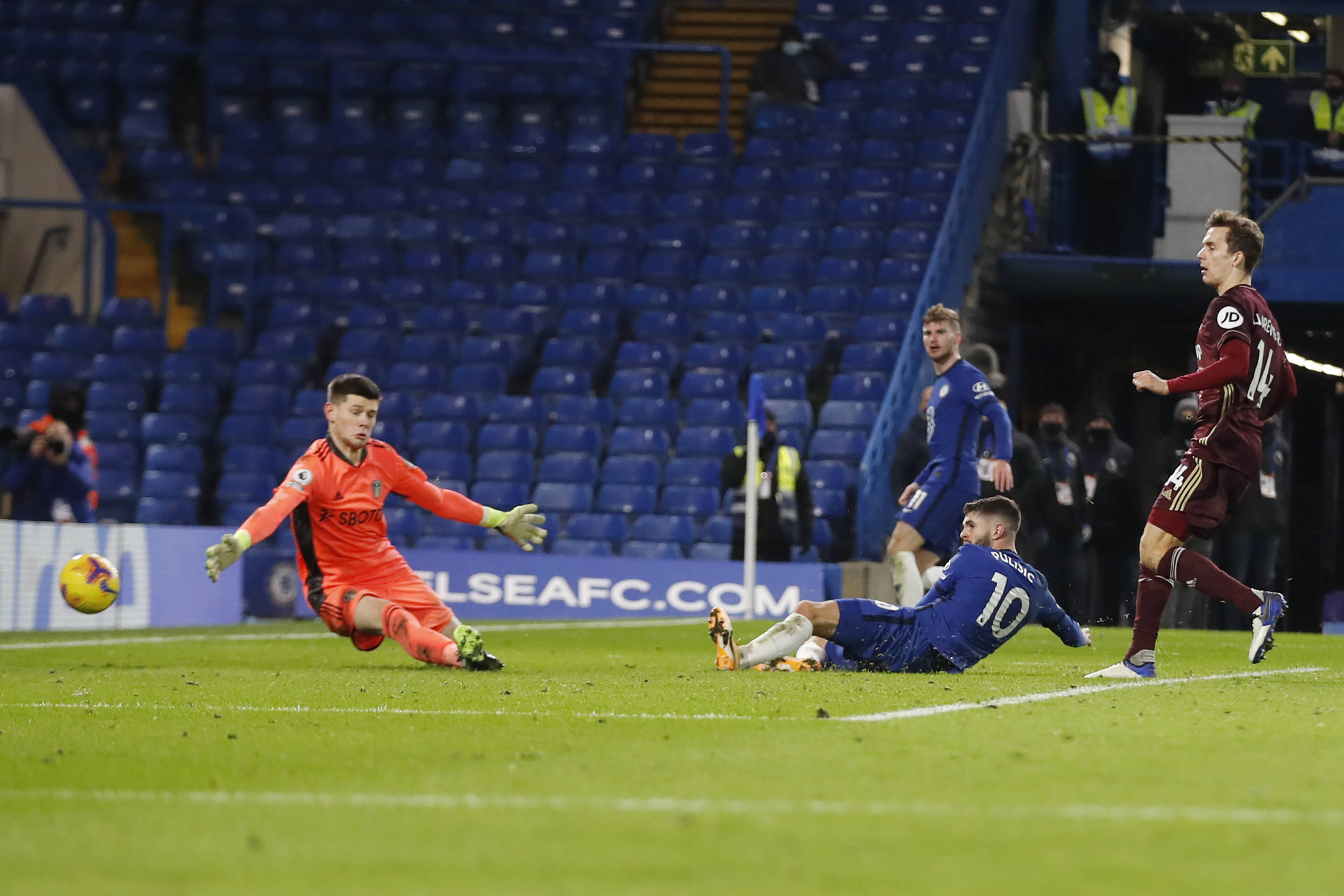 凭借其出色 凭借其出色